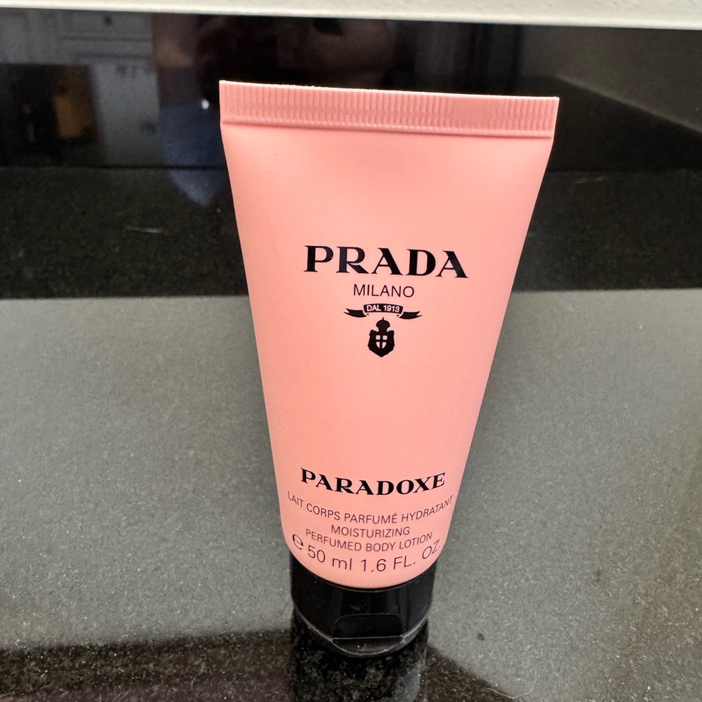 Prada Paradoxe Pink Moisturizing Body Lotion (new, unused)